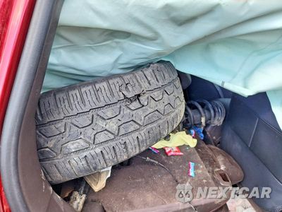 Zdjęcie 13 z 14 samochodu: 2015 JEEP CHEROKEE TRAILHAWK VIN:1C4PJMBS0FW546417 - miniatura