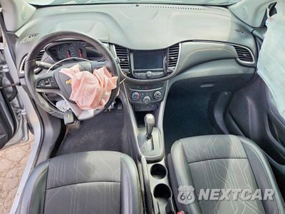 Zdjęcie 8 z 13 samochodu: 2020 CHEVROLET TRAX 1LT VIN:KL7CJLSB0LB016585 - miniatura