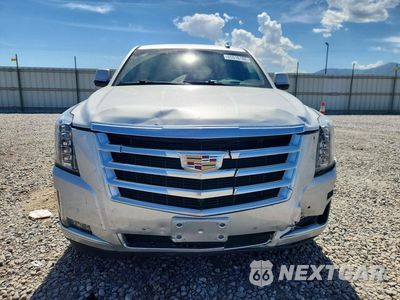 Piąte zdjęcie samochodu w środku: 2016 CADILLAC ESCALADE LUXURY VIN:1GYS4BKJ3GR108787 - miniatura