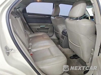Zdjęcie 10 z 12 samochodu: 2007 CHRYSLER 300C VIN:2C3LA63H17H830124 - miniatura