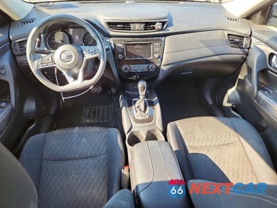 Zdjęcie 8 z 14 samochodu: 2018 NISSAN ROGUE S VIN:5N1AT2MTXJC793296 - miniatura