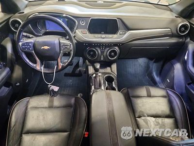 Zdjęcie 8 z 13 samochodu: 2019 CHEVROLET BLAZER PREMIER VIN:3GNKBKRS5KS575474 - miniatura