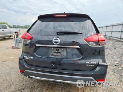Zdjęcie 6 z 12 samochodu: 2017 NISSAN ROGUE SL VIN:5N1AT2MV7HC857287 - miniatura