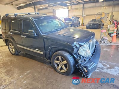 Czwarte zdjęcie samochodu z boku: 2010 JEEP LIBERTY LIMITED VIN:1J4PN5GK0AW117400 - miniatura