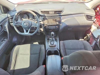 Zdjęcie 8 z 14 samochodu: 2018 NISSAN ROGUE SPORT S VIN:JN1BJ1CR1JW257918 - miniatura