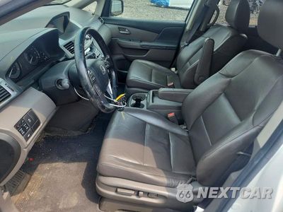 Zdjęcie 7 z 13 samochodu: 2011 HONDA ODYSSEY EXL VIN:5FNRL5H62BB050746 - miniatura