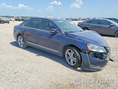 Czwarte zdjęcie samochodu z boku: 2012 VOLKSWAGEN PASSAT SEL VIN:1VWCN7A38CC105630 - miniatura