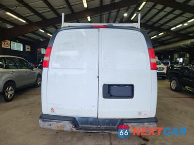 Zdjęcie 6 z 13 samochodu: 2014 CHEVROLET EXPRESS G2500 VIN:1GCWGFCAXE1145884 - miniatura