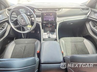 Zdjęcie 8 z 13 samochodu: 2025 JEEP GRAND CHEROKEE LAREDO VIN:1C4RJGAG2SC372904 - miniatura
