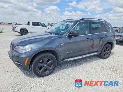 2013 BMW X5 XDRIVE50I 5UXZV8C5XD0C14502 - główne zdjęcie licytacji z USA - miniatura