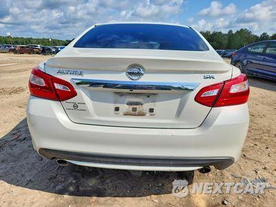 Zdjęcie 11 z 24 samochodu: 2016 NISSAN ALTIMA 2.5 SR VIN:1N4AL3AP5GC201657 - miniatura