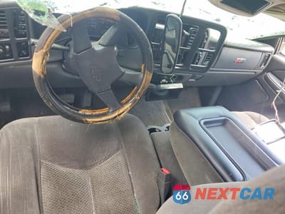 Zdjęcie 8 z 12 samochodu: 2006 CHEVROLET SILVERADO K1500 VIN:1GCEK19B56Z110380 - miniatura