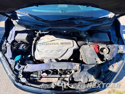 Zdjęcie 7 z 10 samochodu: 2019 HONDA ODYSSEY EXL VIN:5FNRL6H72KB032665 - miniatura