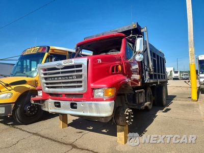 2001 STERLING L7500 DUMP TRUCK 2FZAASAK51AH72972 - główne zdjęcie licytacji z USA - miniatura