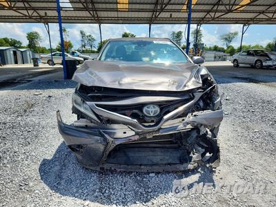 Piąte zdjęcie samochodu w środku: 2018 TOYOTA CAMRY SE VIN:4T1B11HKXJU028279 - miniatura