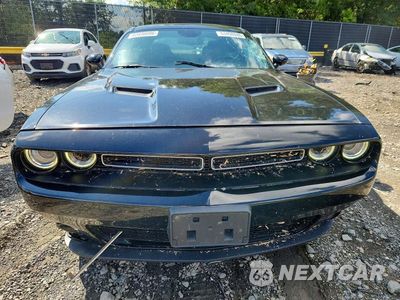 Piąte zdjęcie samochodu w środku: 2020 DODGE CHALLENGER SXT VIN:2C3CDZAG6LH230440 - miniatura