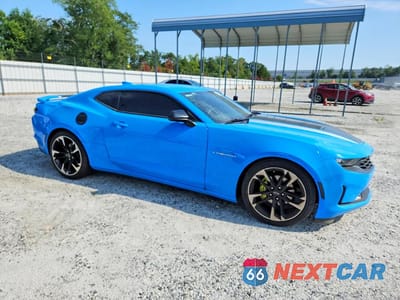 Czwarte zdjęcie samochodu z boku: 2023 CHEVROLET CAMARO LT VIN:1G1FD1RXXP0101943 - miniatura