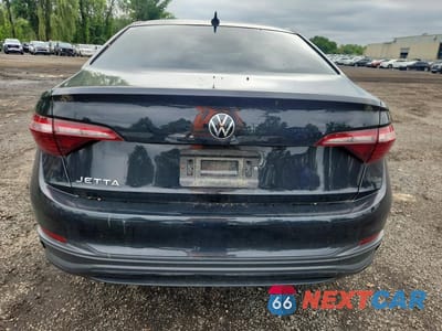 Zdjęcie 6 z 12 samochodu: 2024 VOLKSWAGEN JETTA SPORT VIN:3VWBM7BU9RM006795 - miniatura