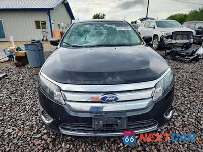 Piąte zdjęcie samochodu w środku: 2011 FORD FUSION HYBRID VIN:3FADP0L35BR125989 - miniatura