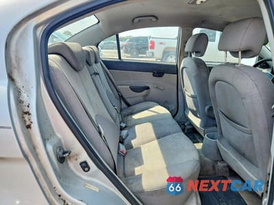 Zdjęcie 10 z 12 samochodu: 2007 HYUNDAI ACCENT GLS VIN:KMHCN46C77U119542 - miniatura