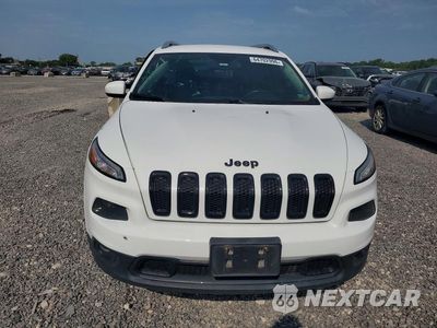 Piąte zdjęcie samochodu w środku: 2016 JEEP CHEROKEE LATITUDE VIN:1C4PJMCS2GW122916 - miniatura