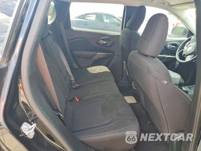 Zdjęcie 11 z 13 samochodu: 2019 JEEP CHEROKEE LATITUDE VIN:1C4PJLCB5KD171221 - miniatura