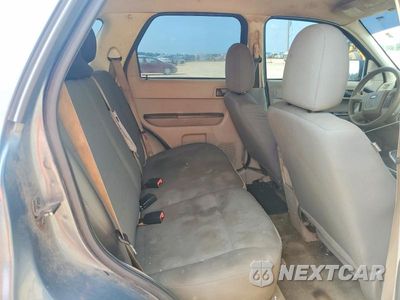 Zdjęcie 10 z 12 samochodu: 2010 FORD ESCAPE XLS VIN:1FMCU0C78AKB09558 - miniatura