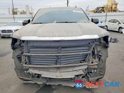 Piąte zdjęcie samochodu w środku: 2022 GMC YUKON SLT VIN:1GKS1BKD6NR321386 - miniatura