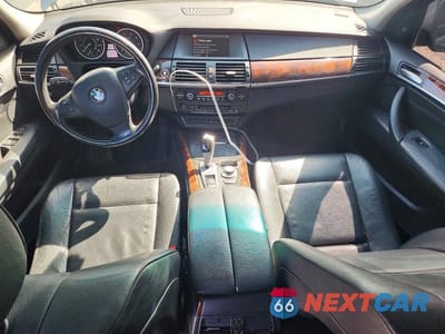 Zdjęcie 8 z 13 samochodu: 2007 BMW X5 4.8I VIN:5UXFE83527LZ44925 - miniatura