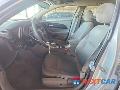 Zdjęcie 7 z 12 samochodu: 2014 CHEVROLET MALIBU LS VIN:1G11B5SL3EF148210 - miniatura