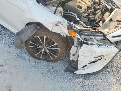 Zdjęcie 9 z 10 samochodu: 2018 TOYOTA CAMRY SE VIN:4T1B11HK7JU143390 - miniatura