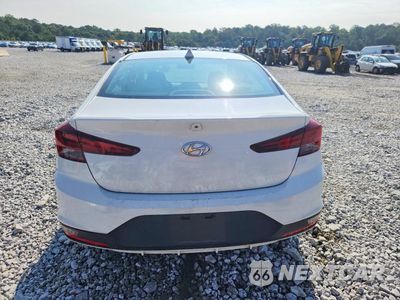 Zdjęcie 6 z 12 samochodu: 2019 HYUNDAI ELANTRA SEL VIN:5NPD84LF1KH474529 - miniatura