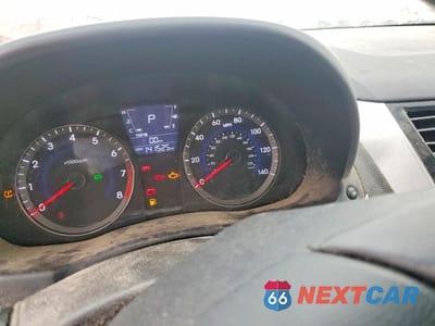 Zdjęcie 9 z 14 samochodu: 2012 HYUNDAI ACCENT SE VIN:KMHCU5AE1CU023451 - miniatura