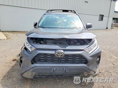 Piąte zdjęcie samochodu w środku: 2021 TOYOTA RAV4 XLE VIN:2T3P1RFV3MW174990 - miniatura