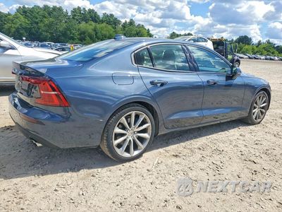 Trzecie zdjęcie samochodu z tyłu: 2021 VOLVO S60 T6 MOMENTUM VIN:7JRA22TK2MG092413 - miniatura