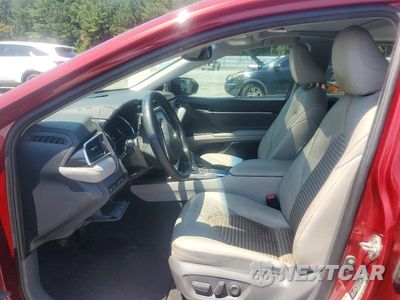 Zdjęcie 7 z 12 samochodu: 2018 TOYOTA CAMRY SE VIN:4T1B11HK6JU654511 - miniatura