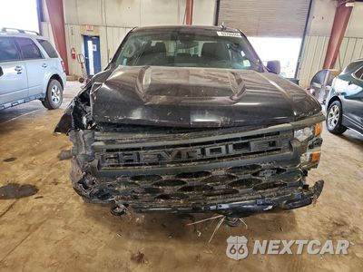 Piąte zdjęcie samochodu w środku: 2023 CHEVROLET SILVERADO K1500 CUSTOM VIN:1GCPDBEK2PZ114001 - miniatura