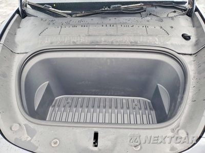 Zdjęcie 12 z 13 samochodu: 2024 TESLA MODEL Y VIN:7SAYGDEF5RF027229 - miniatura
