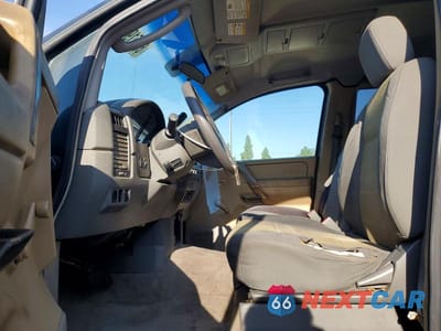 Zdjęcie 7 z 12 samochodu: 2004 NISSAN TITAN XE VIN:1N6AA06A54N558854 - miniatura
