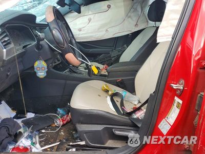 Zdjęcie 7 z 12 samochodu: 2019 VOLKSWAGEN JETTA S VIN:3VWC57BU1KM208411 - miniatura