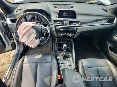 Zdjęcie 8 z 13 samochodu: 2018 BMW X1 XDRIVE28I VIN:WBXHT3C32J5L27931 - miniatura