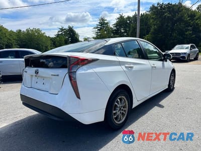 Trzecie zdjęcie samochodu z tyłu: 2018 TOYOTA PRIUS ONE VIN:JTDKBRFU9J3060117 - miniatura