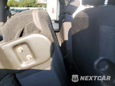 Zdjęcie 11 z 14 samochodu: 2016 JEEP WRANGLER SPORT VIN:1C4AJWAG8GL178540 - miniatura