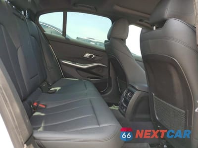 Zdjęcie 10 z 13 samochodu: 2020 BMW 330XI VIN:3MW5R7J04L8B35850 - miniatura
