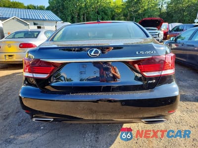 Zdjęcie 6 z 12 samochodu: 2013 LEXUS LS 460 VIN:JTHCL1EF5D5018427 - miniatura