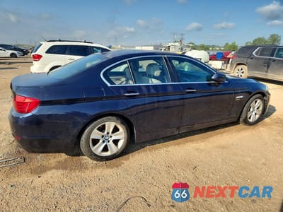 Trzecie zdjęcie samochodu z tyłu: 2012 BMW 528 XI VIN:WBAXH5C54CDW08318 - miniatura