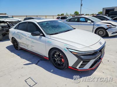 Czwarte zdjęcie samochodu z boku: 2026 HYUNDAI ELANTRA N BASE VIN:KMHLW4DK9TU038270 - miniatura