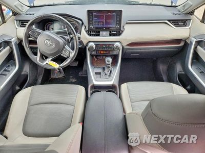 Zdjęcie 8 z 13 samochodu: 2020 TOYOTA RAV4 LIMITED VIN:JTMY1RFVXLD044558 - miniatura