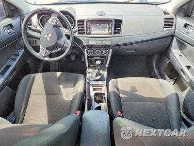 Zdjęcie 8 z 12 samochodu: 2017 MITSUBISHI LANCER ES VIN:JA32U2FU7HU002365 - miniatura