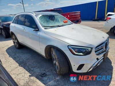 Czwarte zdjęcie samochodu z boku: 2021 MERCEDES-BENZ GLC 300 4MATIC VIN:W1N0G8EB6MF889807 - miniatura
